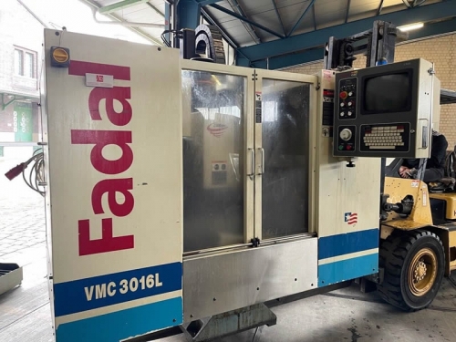 Fadal VMC 3016 L Vertikal Bearbeitungszentrum