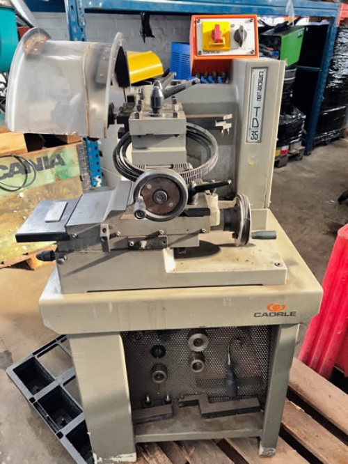 Caorle TD 35 Drehmaschine für Bremsscheiben, Bremstrommeln und Schwungscheiben