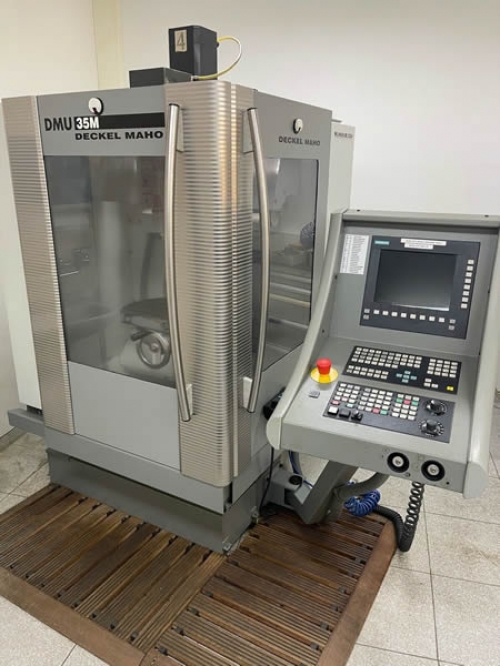 Deckel DMU 35M Bearbeitungszentrum CNC Fräsmaschine inkl. Zubehör
